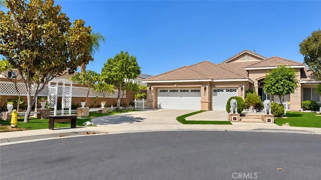 12992 Thornbury, Eastvale, CA 92880 - #1
