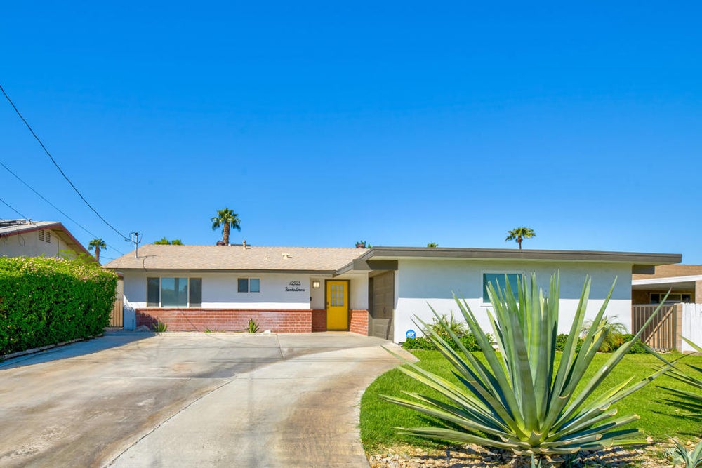 42925 Connecticut Street, Palm Desert, CA 92211 BHGRE
