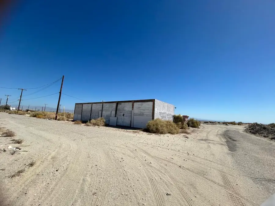 3351 Holt Avenue, Thermal, CA 92274 - Image #2