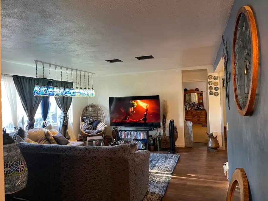6746 Hillview Rd, Joshua Tree, CA 92252 - Image #2