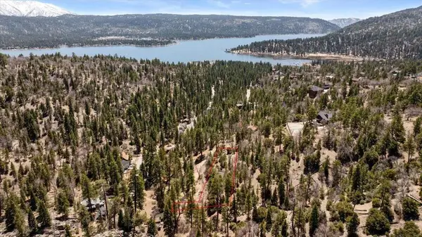 1286 Fawnskin Drive, Fawnskin, CA 92333