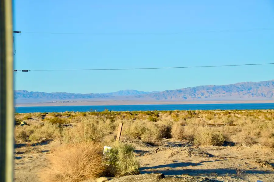 2892 Crystal Lake Avenue, Thermal, CA 92274 - Image #2