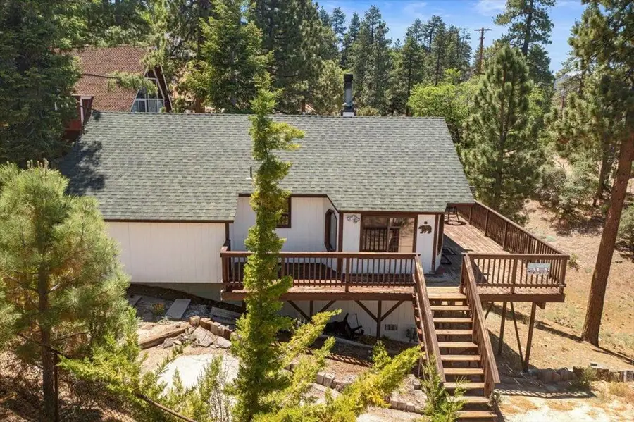 819 Cameron Drive, Big Bear, CA 92315 - Image #2