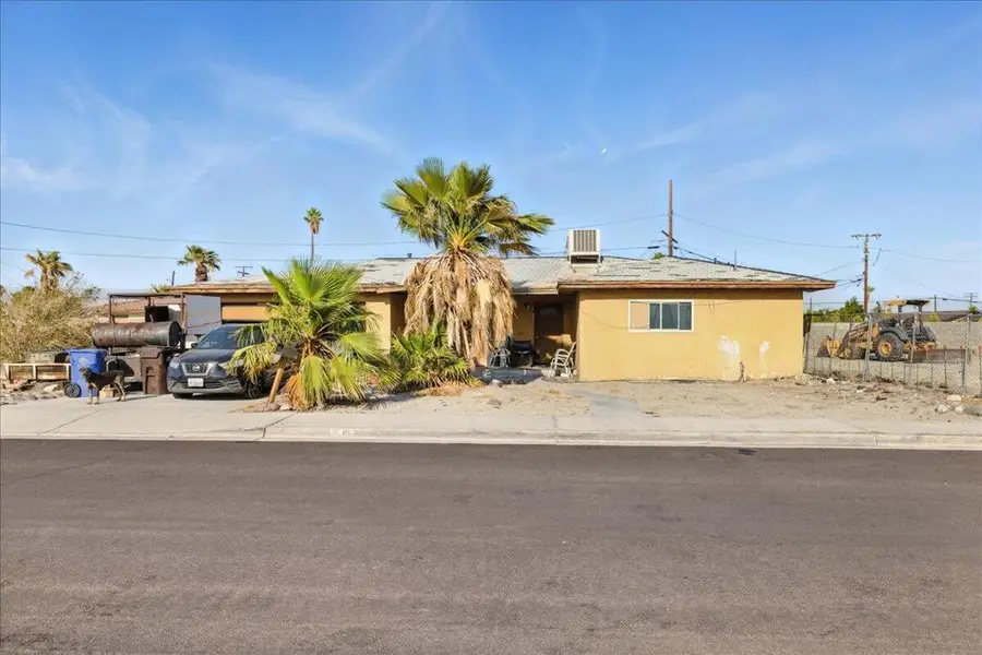 590 W Avenida Cerca, Palm Springs, CA 92262 - Image #2