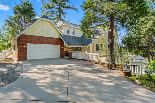692 Zurich Drive, Lake Arrowhead, CA 92352