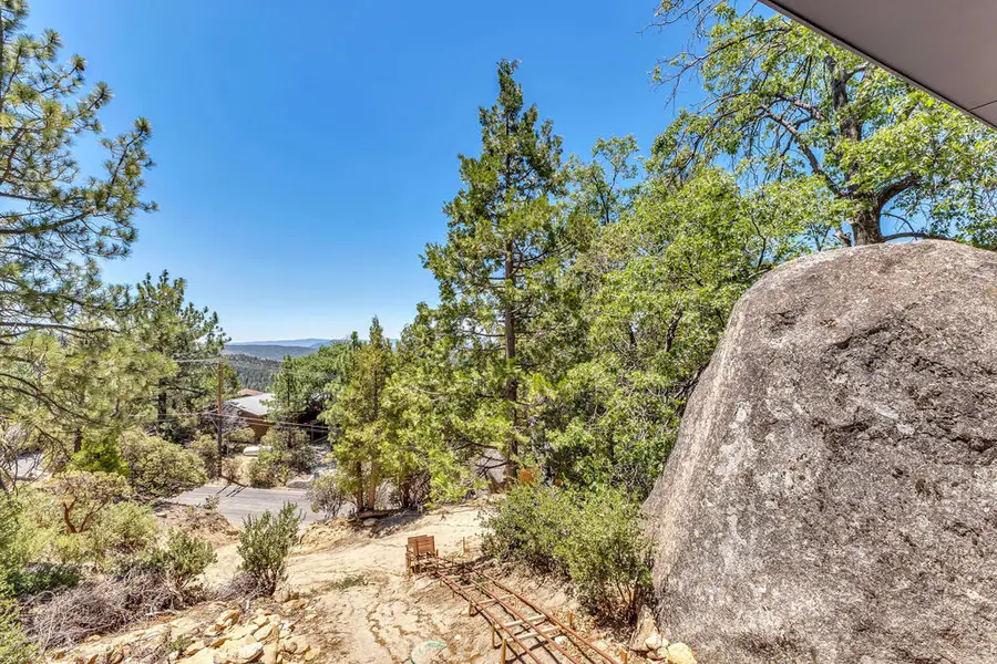 54174 Ridge Drive, Idyllwild, CA 92549 - Image #3