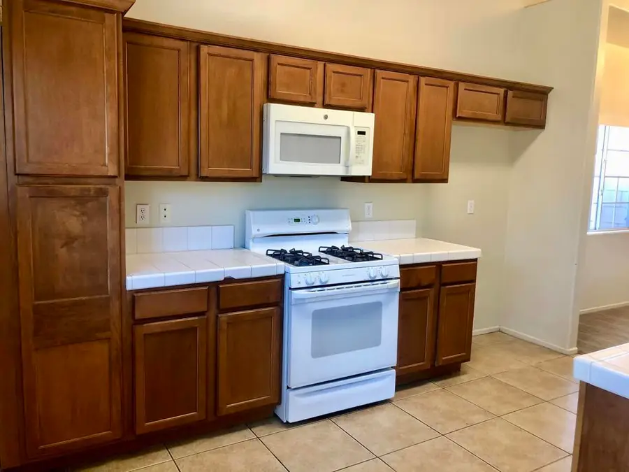 43615 Roebelenii Way, Indio, CA 92201 - Image #3