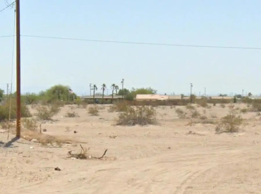 2327 Shore Life Avenue, Thermal, CA 92274 - Image #3