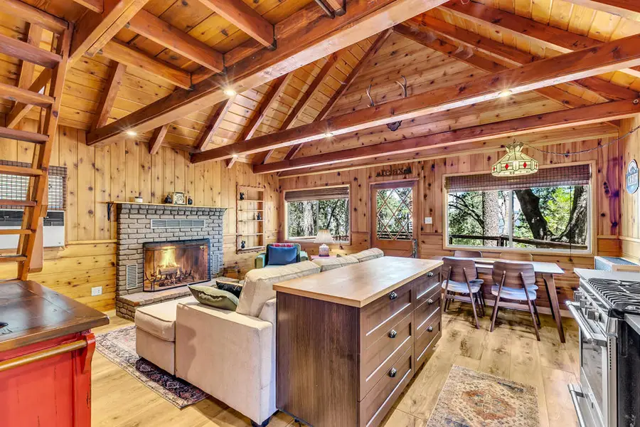 52646 Chickadee Lane, Idyllwild, CA 92549 - Image #2