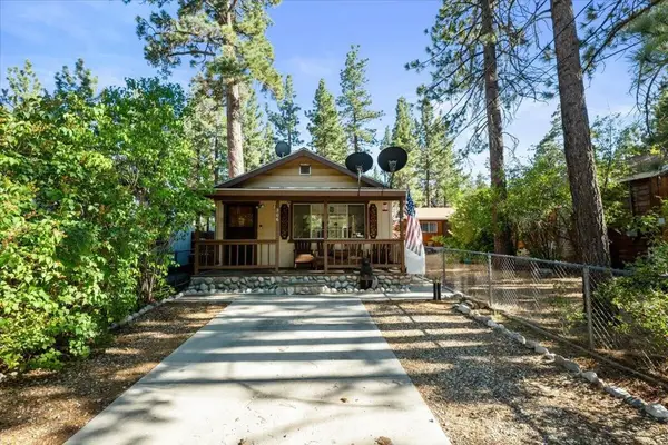 206 E Barker Boulevard, Big Bear, CA 92314