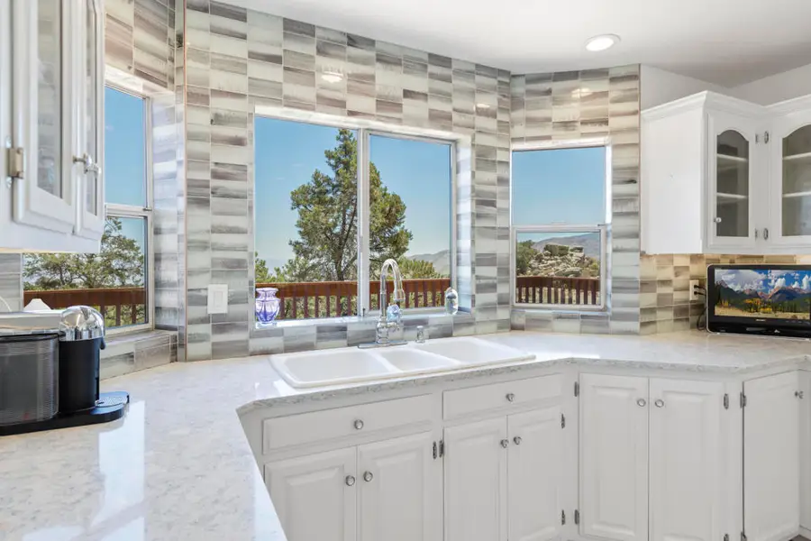 60425 Santa Rosa Road, Mountain Center, CA 92561 - Image #3