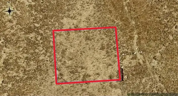 117 th Street East & Avenue P-11, Palmdale, CA 93591