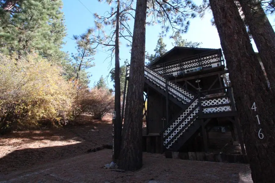 416 Sugarloaf Boulevard, Big Bear City, CA 92314 - Image #2