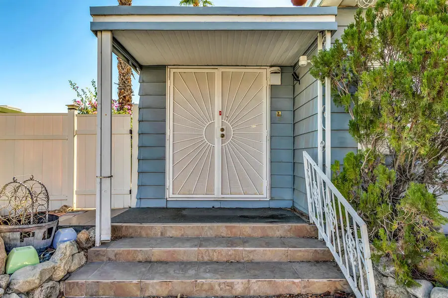 219 Stone Terrace, Palm Springs, CA 92264 - Image #2