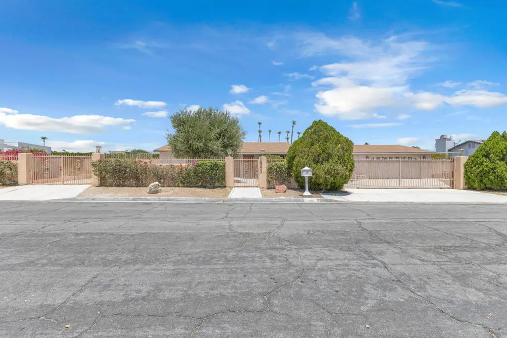 1880 Sharon Road, Palm Springs, CA 92262 - Image #1