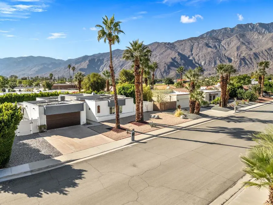 1433 E Caleta Way, Palm Springs, CA 92262 - Image #2
