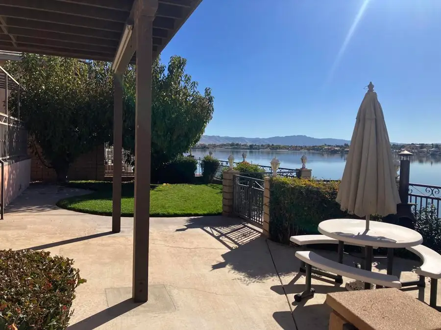 18125 Harbor Drive Drive, Victorville, CA 92395 - Image #3