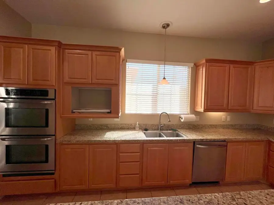 43341 Parkway Esplanade W, La Quinta, CA 92253 - Image #3