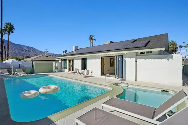 3864 E Calle San Raphael, Palm Springs, CA 92264