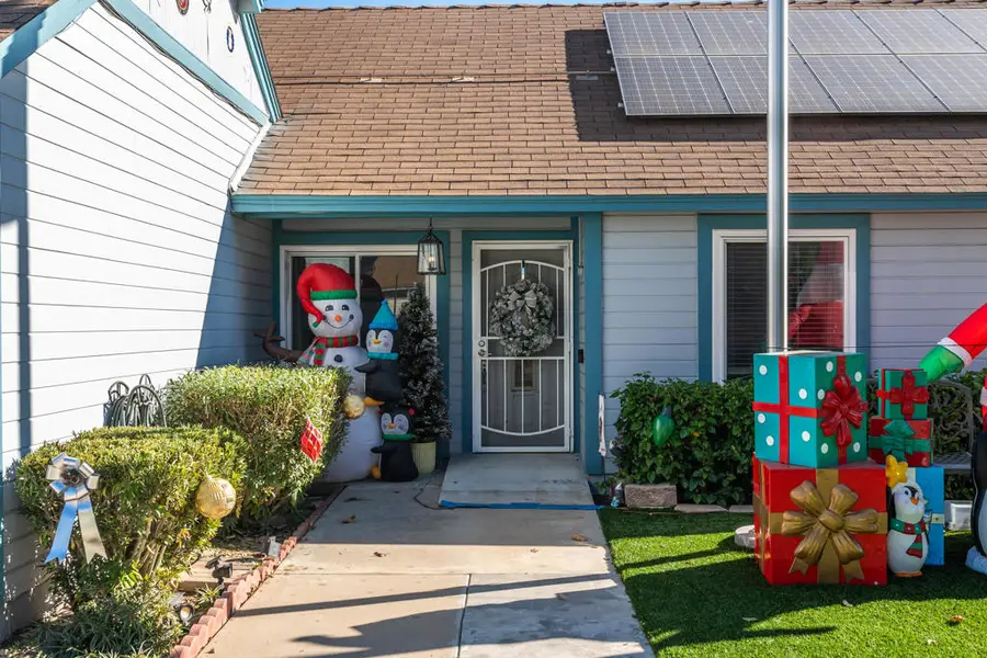 1003 N Driftwood Avenue, Rialto, CA 92376 - Image #3