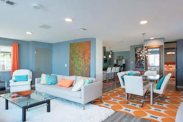 64 Calle De Estrellas, Palm Springs, CA 92264