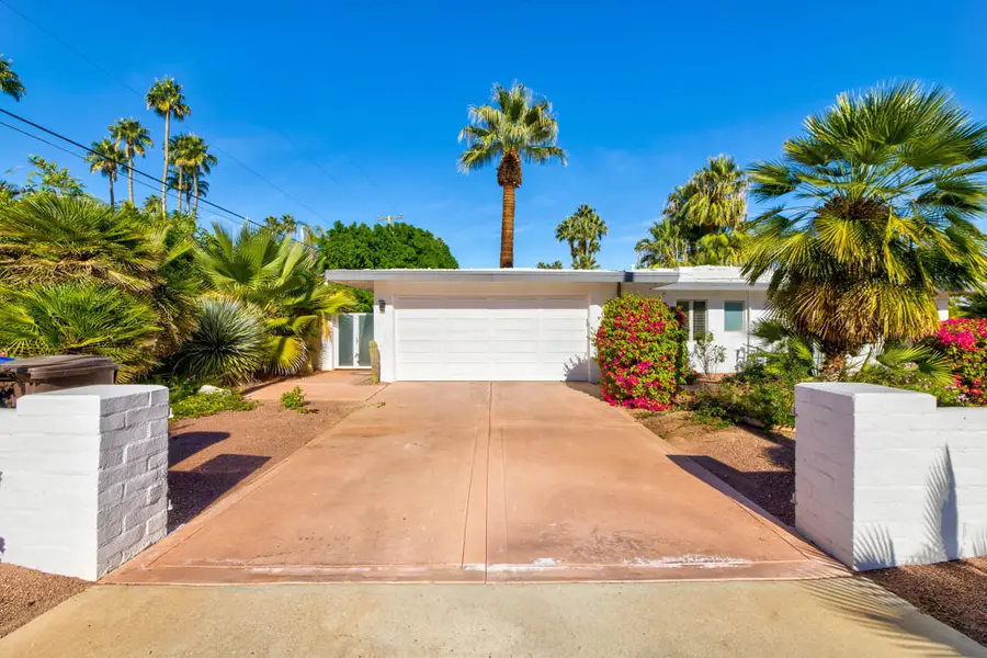 1381 S Calle Marcus, Palm Springs, CA 92264 - Image #2