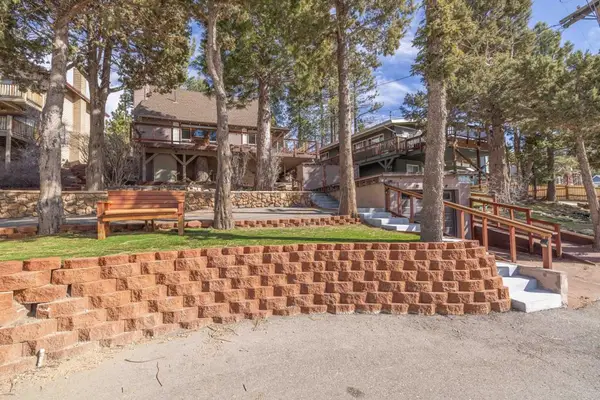 42948 Moonridge Road, Big Bear Lake, CA 92315