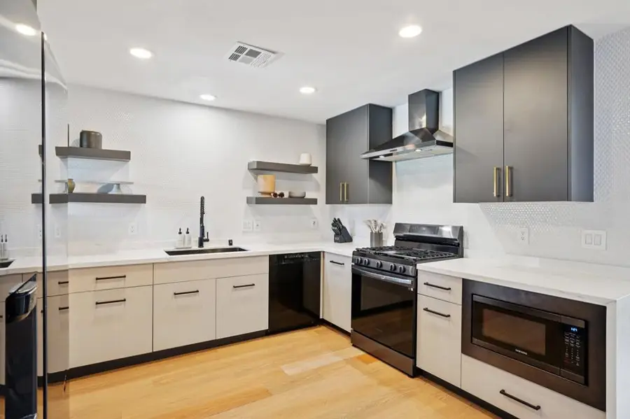 386 W Rosa Parks Road, Palm Springs, CA 92262 - #3