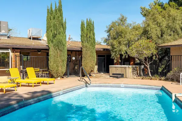 7579 Balsa Avenue, Yucca Valley, CA 92284