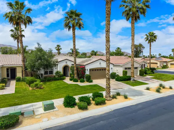60477 Desert Shadows Drive, La Quinta, CA 92253