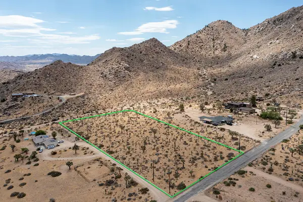 8021 Wesley Road, Joshua Tree, CA 92252