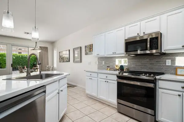 78716 Stansbury Court, Palm Desert, CA 92211