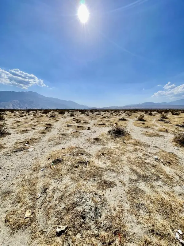 . Via Real, Desert Hot Springs, CA 92240