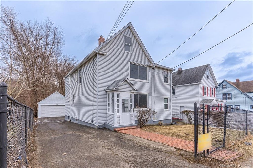 1036 Lindley Street, Bridgeport, CT 06606 BHGRE