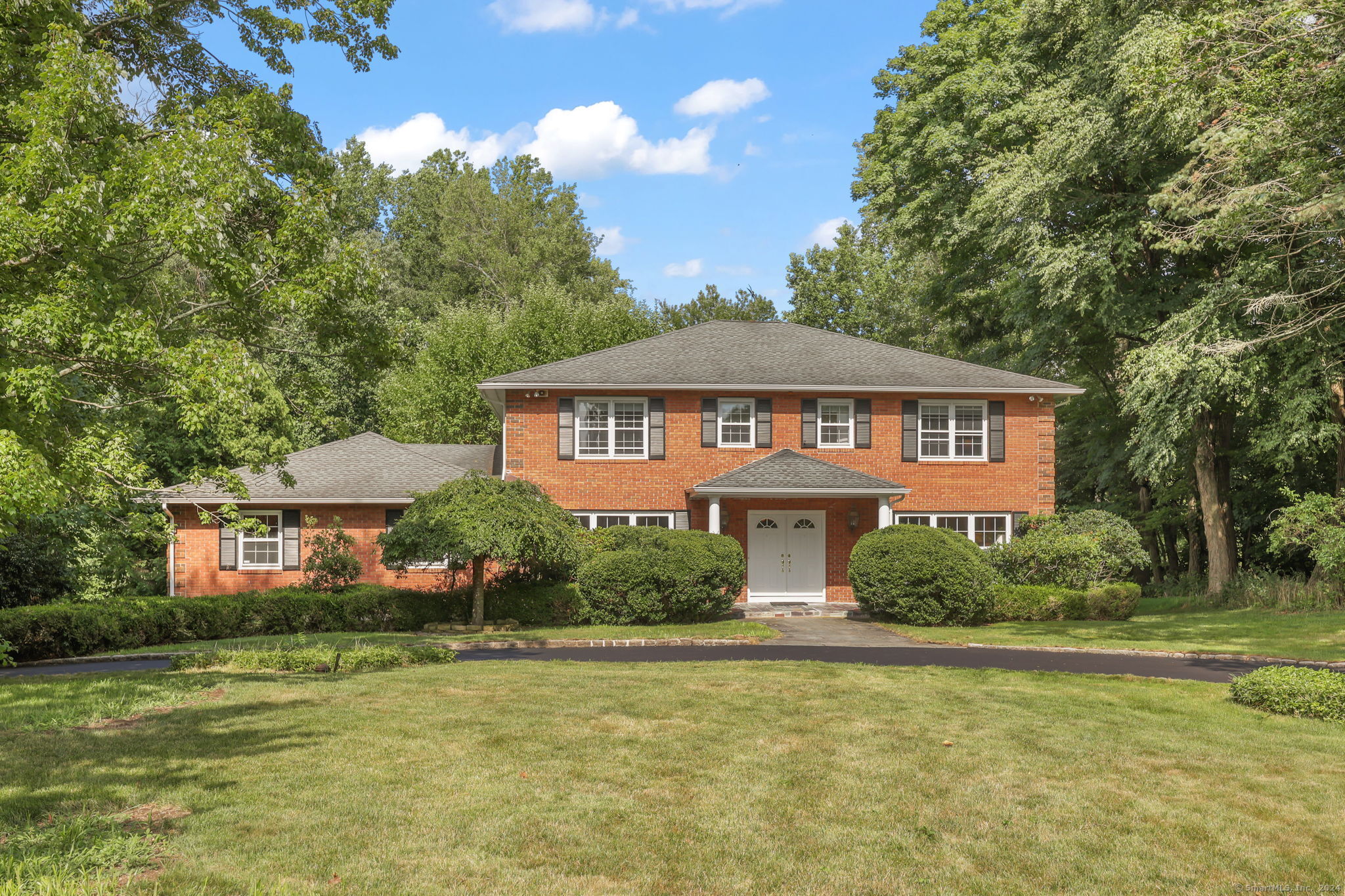 233 Jonathan Drive, Stamford, CT 06903 - BHGRE