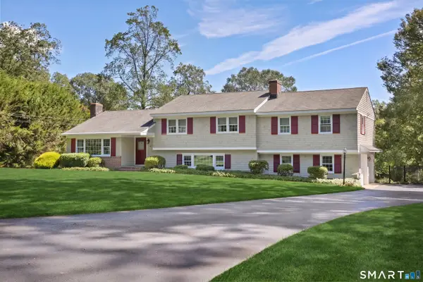 208 Thornridge Drive, Stamford, CT 06903