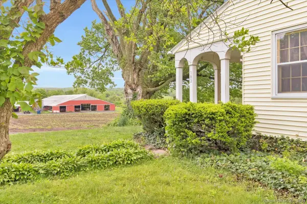 148 Wallingford Road, Durham, CT 06422