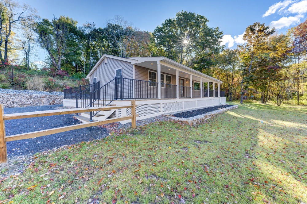 85 Straits Turnpike Lane, Morris, CT 06763 BHGRE