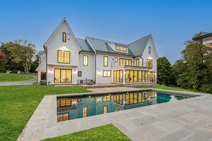 729 Smith Ridge Road, New Canaan, CT 06840 - #2