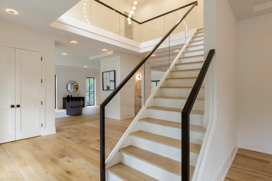 729 Smith Ridge Road, New Canaan, CT 06840 - #3