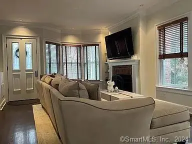 282 Bruce Park Avenue #2, Greenwich, CT 06830 - Image #3