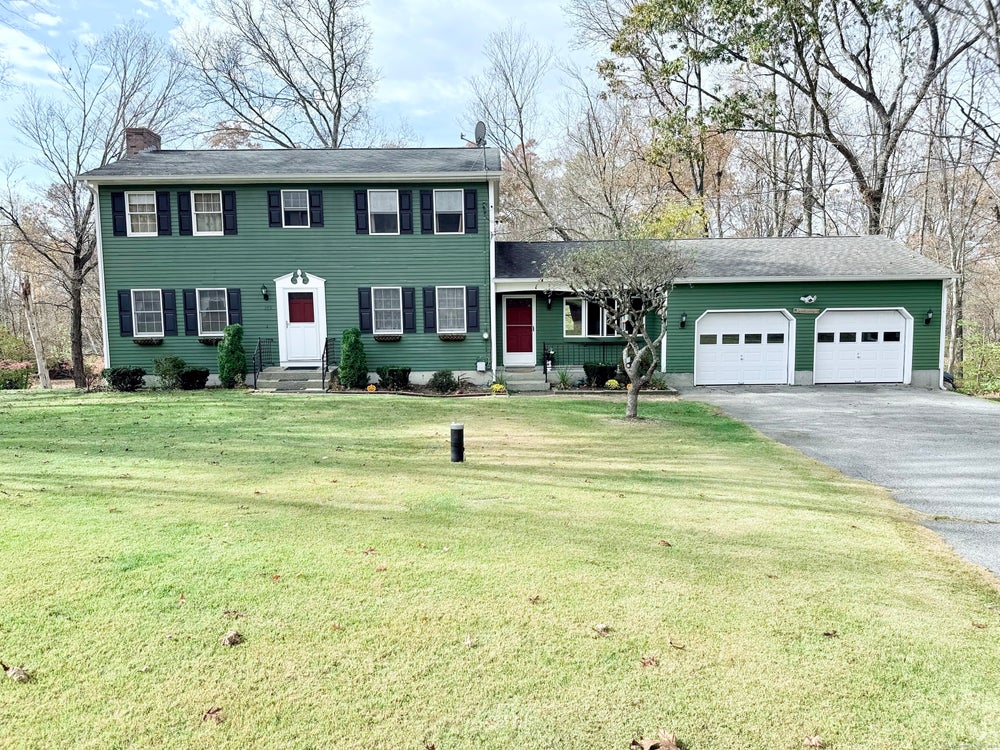 239 Green Hollow Road, Killingly, CT 06239 BHGRE