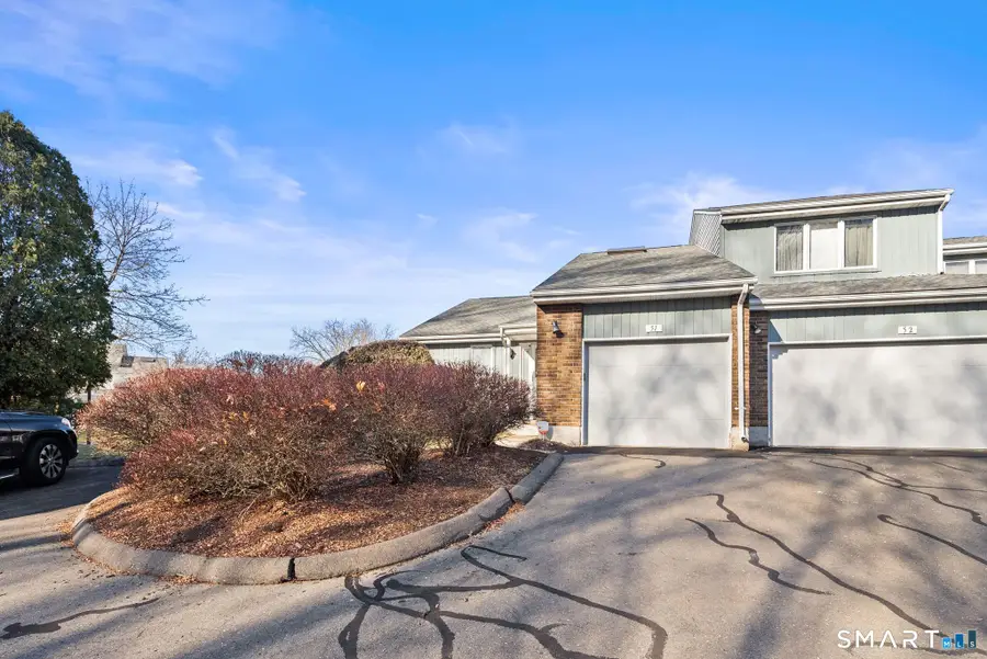 51 Ivy Lane, South Windsor, CT 06074 - #3