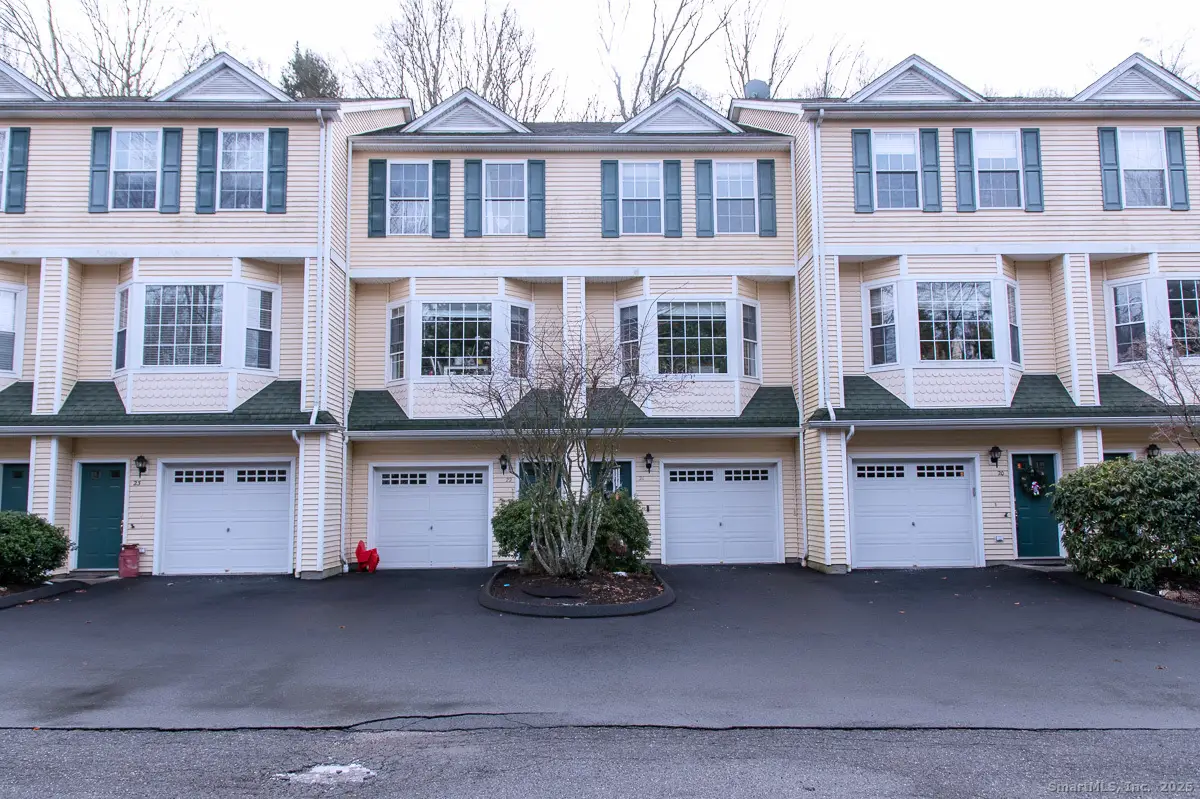 21 Great Oak Ridge Way #21, Seymour, CT 06483 - Image #1