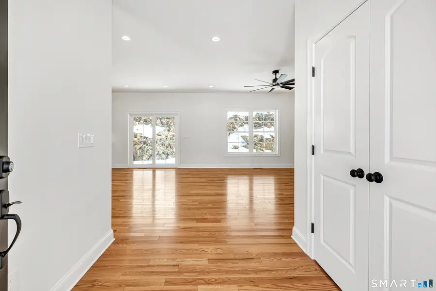 15 Hunting Ridge Road, Middlebury, CT 06762 - #2