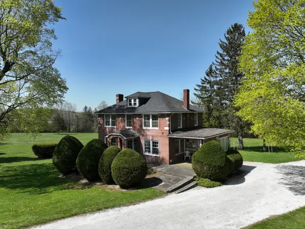 400 Gay Street, Sharon, CT 06069