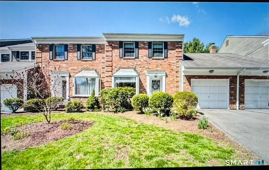 136 Tunxis Village, Farmington, CT 06032 - #1