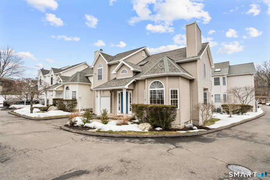 168 Colonial Road #apt 6, Stamford, CT 06906 - #2