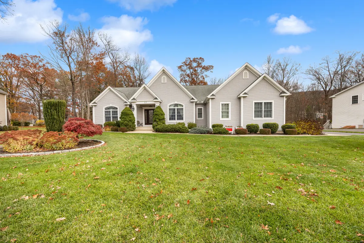 17 Silver Oak Circle, Southington, CT 06489 - Image #1