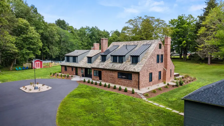 372 Tucker Hill Road, Middlebury, CT 06762 - Image #3